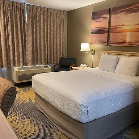 Days Inn By Wyndham Seatac Airport Экстерьер фото